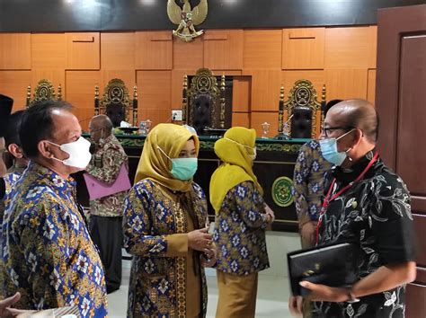 PEMBINAAN SERTA MONITORING DAN EVALUASI HASIL PENGAWASAN DAERAH PADA