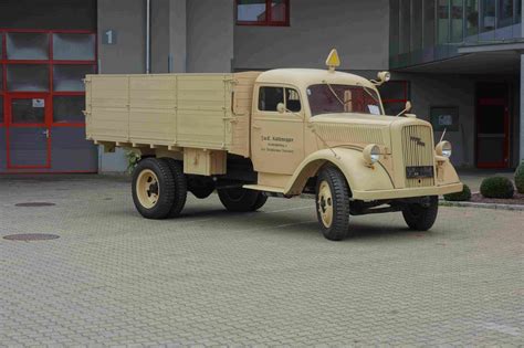 Opel Blitz Dertransporteur