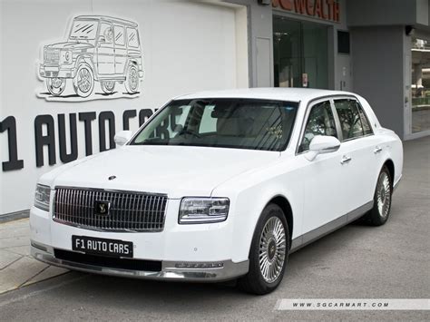 New Toyota Century Hybrid Photos Photo Gallery Sgcarmart