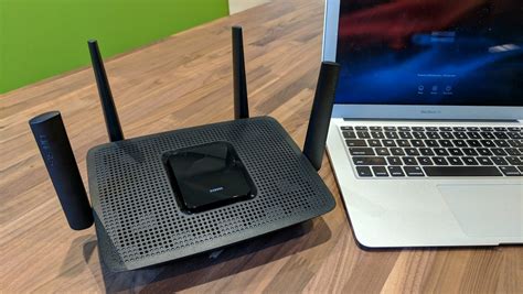 Linksys Max Stream EA8300 AC2200 Tri Band MU MIMO Router Review