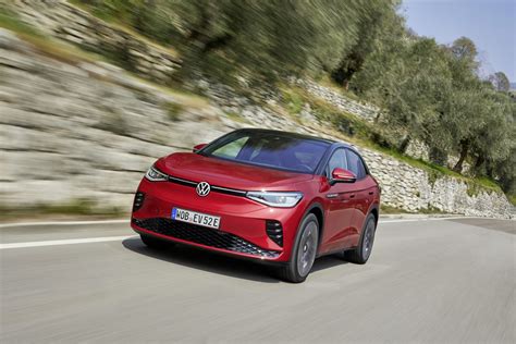 Volkswagen ID 5 To Nowy Elektryczny SUV Coupe