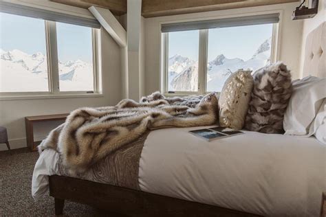 Sheldon Chalet: Alaska’s Wondrous Posh Lodge – Unusual Places