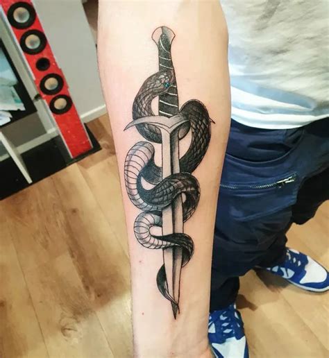 Creative Sword Tattoos That Can Cater To Every Purpose