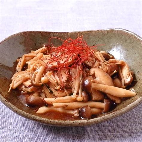 3種のきのこのピリ辛豆板醤炒め 作り方・レシピ クラシル