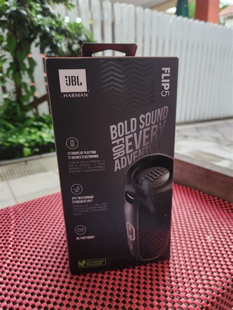 SEALED Original Black JBL Flip 5 FLIP5 Bluetooth Waterproof Speakers