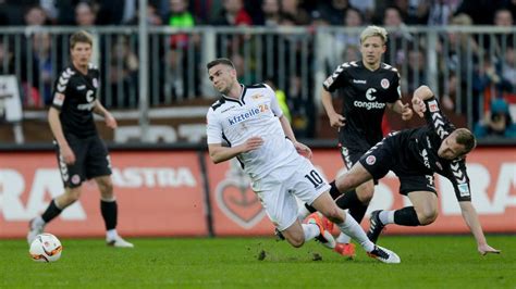 1 FC Union Berlin gegen den FC St Pauli Ein Fußballfest mit einem Makel