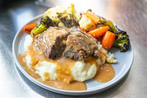 Homemade Pot Roast Mashed Potatoes And Roasted Vegetables Rfood