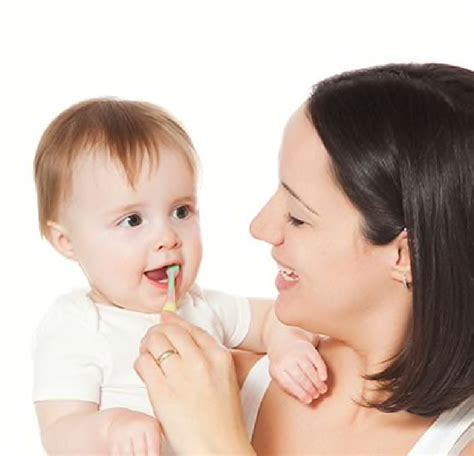 Teething Rash: Can teething cause a rash? - Crest