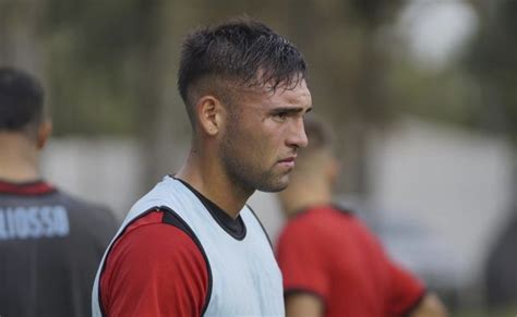 Terrible Lesión Un Jugador De Brown Se Rompió Los Ligamentos Cruzados