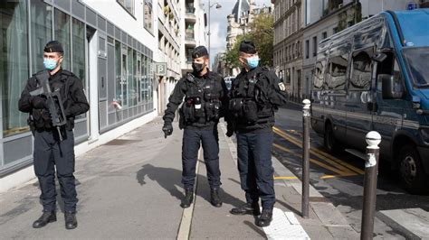 Attaque à Paris Le Principal Suspect Identifié Sur Une Vidéo