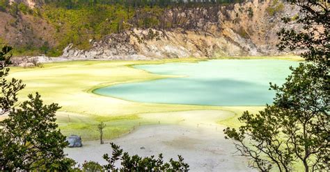 Yakarta Excursión a los Lagos Volcánicos de Cráter Blanco y