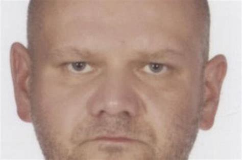 Zaginął 46 letni Łukasz Kania z Sosnowca Policja prosi o pomoc