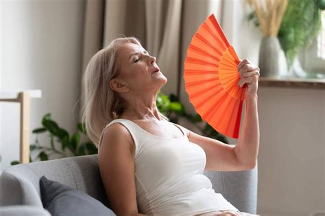 Tratar La Menopausia Mediante La Terapia Hormonal Bioid Ntica De La