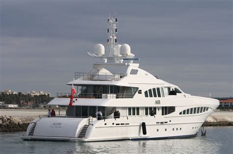 M Y Marlin Nca Refit Luxury Super Yacht Refitting Services