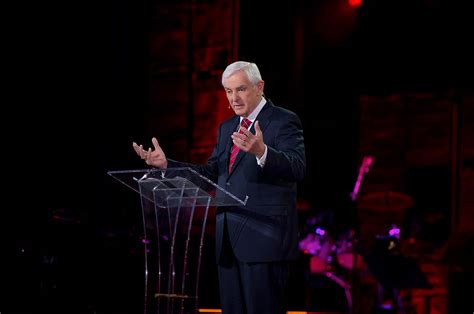 Dr. David Jeremiah – Turning Point – GEB