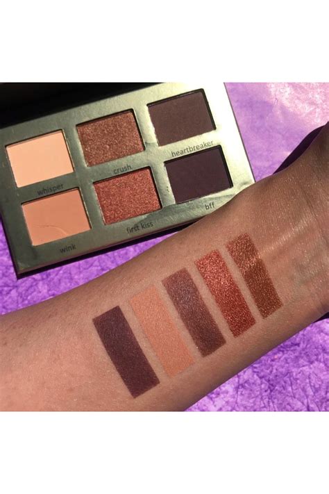 Cocosh She Nude Matte Eyeshadow L G Z Far Paleti Y Ksek Pigmentasyon Topaklanmaz Kolay