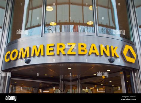 Commerzbank Bank Filiale Königsallee Straße Stadtmitte Düsseldorf Stadt