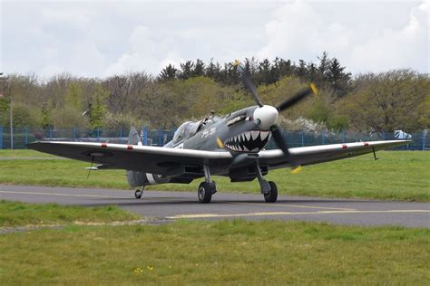 G Awgb A Supermarine Spitfire Tr Ixc Lee On Solent Graham