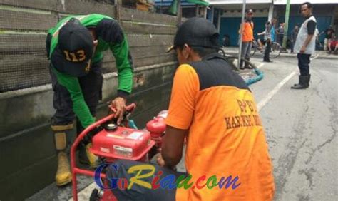 GoRiau Atasi Genangan Air Di Selatpanjang BPBD Meranti Kerahkan