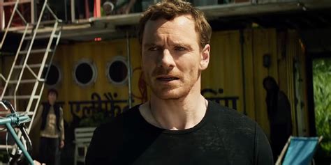 Dark Phoenix: Michael Fassbender Discusses Magneto and Genosha's Roles