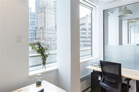430 Park Ave New York Ny 10022 Retail For Lease Loopnet