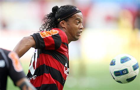 Flamengo Ainda N O Sabe Se Ter Ronaldinho Para A Libertadores