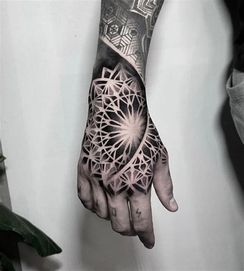 Update More Than 73 Geometry Hand Tattoo In Cdgdbentre