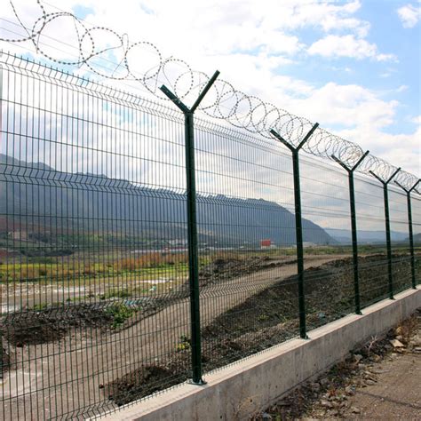 Wholesale Green Pvc Coated 3d Curved Mesh Security Fence For Airport Fence V Mesh Fence And