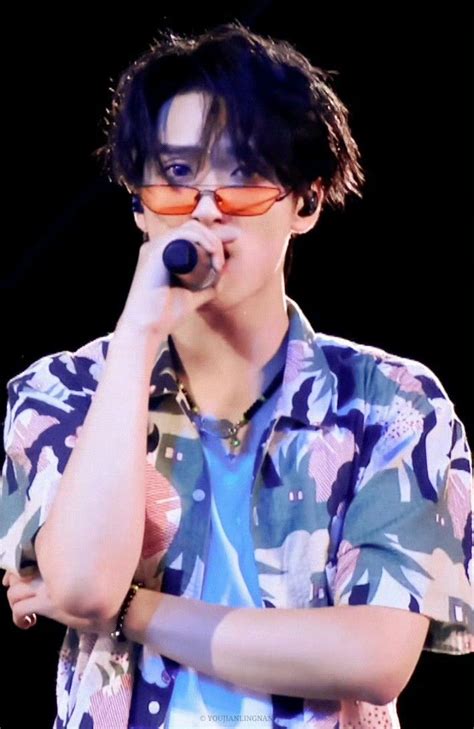 Ghim Của Tiêu Chiến Trên Yan Hao Xiang 严浩翔 🐻 Trong 2024 Tượng