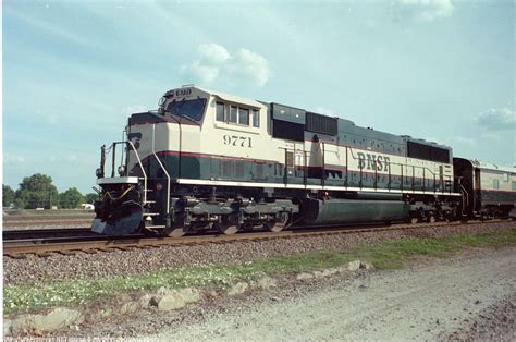 Bnsf 9771