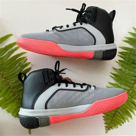 Puma Shoes Puma Mens Legacy Disrupt Logo Basketball Shoes Poshmark
