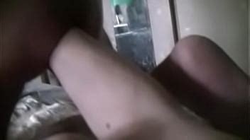 Kalibre Me Donne Un Coup De Main Pendant Que Nous Regardons Du Porno XVIDEOS