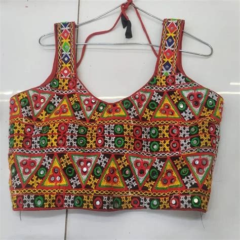 Multicolor Sleeveless Ladies Cotton Kutch Work Blouses Stitched Size