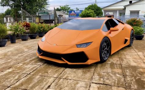 Abandoned Car Is Turned Into A Homemade Lamborghini Huracán