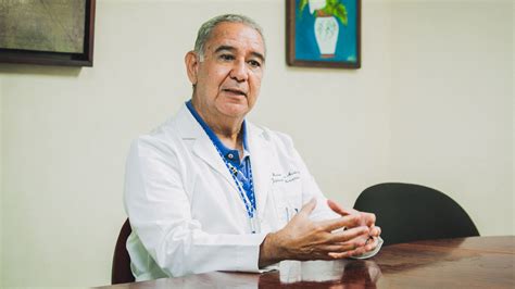 CUENTA LA UANL CON CLINICA ESPECIALIZADA EN ATENCIÓN DE ALZHEIMER