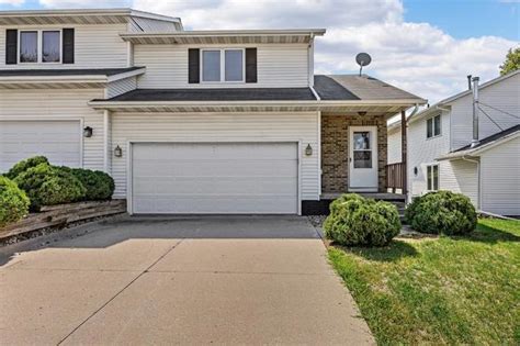 2358 10th St, Coralville, IA 52241 | 24 Photos - Movoto