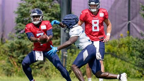 Top Titans To Watch On Offense In Saturday S Preseason Tilt With The