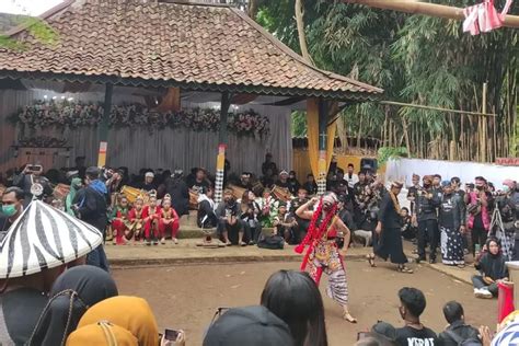 Budayawan Soroti Tradisi Sunda Yang Kian Memudar Di Kota Bandung Ayo