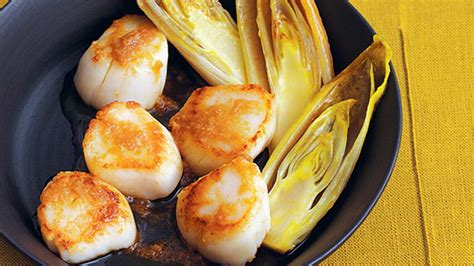 Noix De Coquilles Saint Jacques Endives L Orange Vinaigrette Au