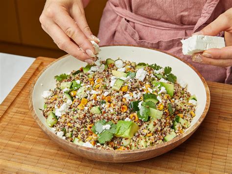 Quinoa Salat Mit Mais Und Avocado Rezept Kitchen Stories