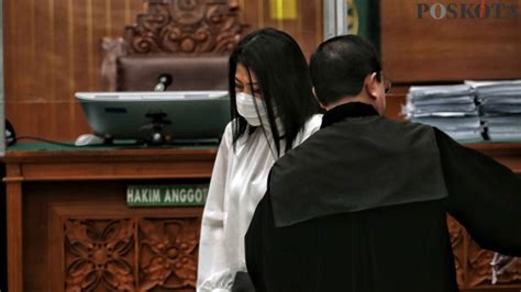 Putri Candrawathi Divonis Tahun Penjara Lebih Tinggi Dari Tuntutan