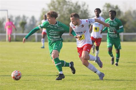 Football N3 Dol met la GSI Pontivy à terre dans le temps additionnel