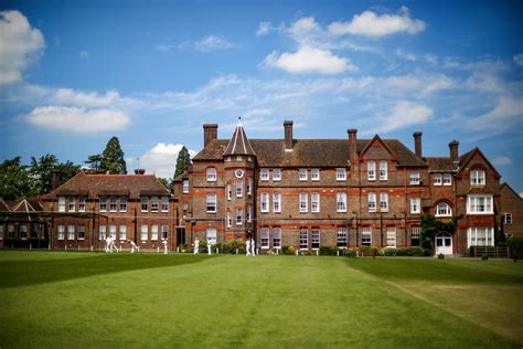 Lockers Park School, Hertfordshire, UK - Which Boarding School