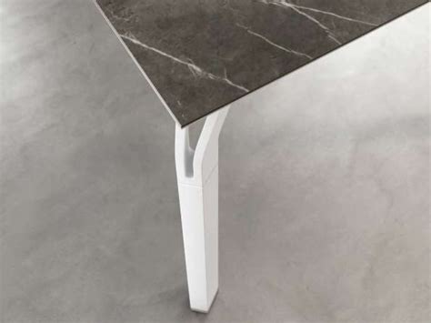 Vinny 3 Executive Desk With Laminam Top And Optional Return