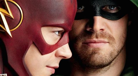 First Images From The Two Part Flash Vs Arrow Crossover Revealed