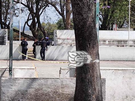 Polic A Del Ipax Herido Al Dispar Rsele Su Arma En Pr Ctica