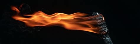 Texture De Feu De Torche Sur Fond Noir Photo Premium