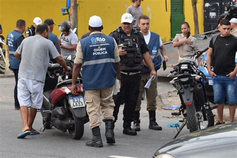 Seop Guarda Municipal E Pol Cias Militar E Civil Impedem Mais Uma Vez