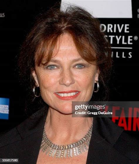 De Jacqueline Bisset Photos And Premium High Res Pictures Getty Images