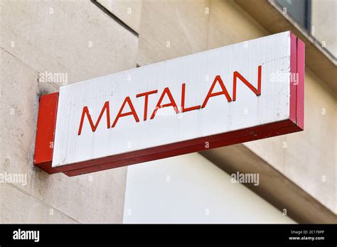 Matalan Logo High Resolution Stock Photography and Images - Alamy